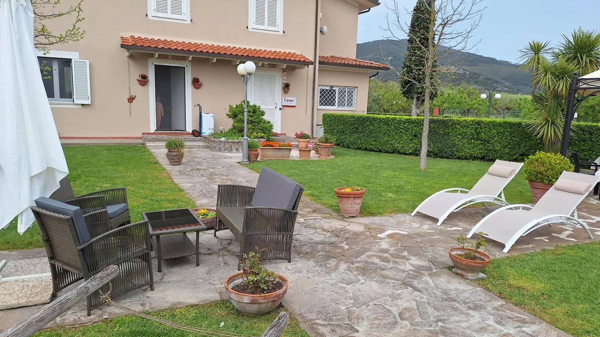 Apartment Ferienwohnung Leupupe Relax Cultura Mare Monti Cascina Italien